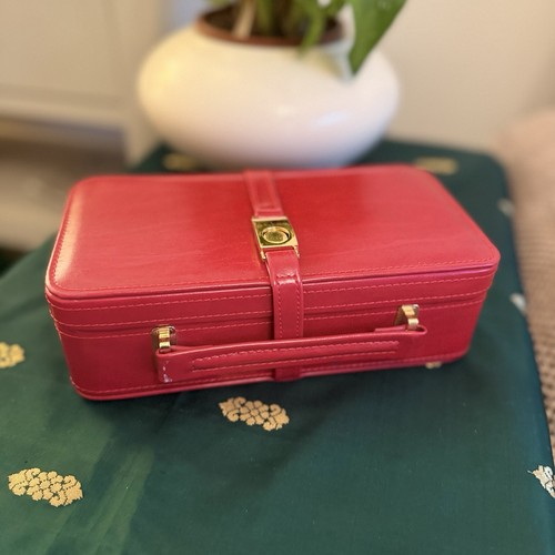 Vintage red faux - vintage,