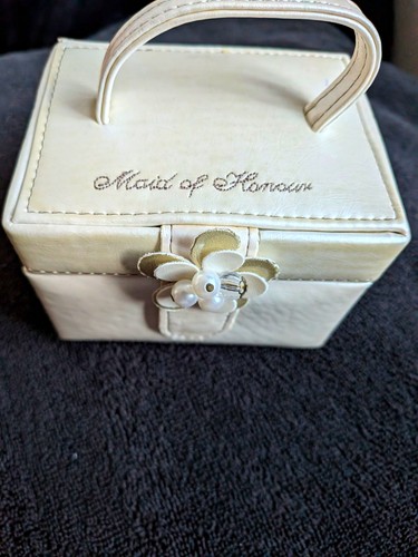 White faux leather jewellery - white,