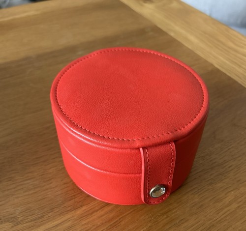Red faux leather jewellery box - jewellery,