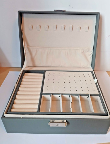 Layer jewellery box - layer,