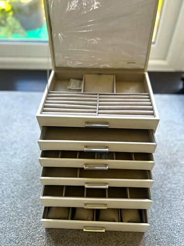 Jewellery box faux leather - box,