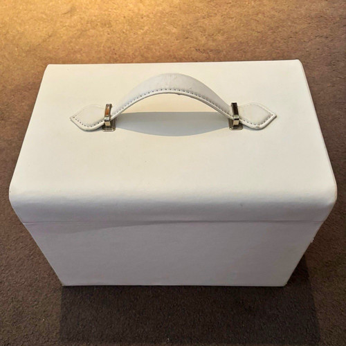 White faux leather - white,