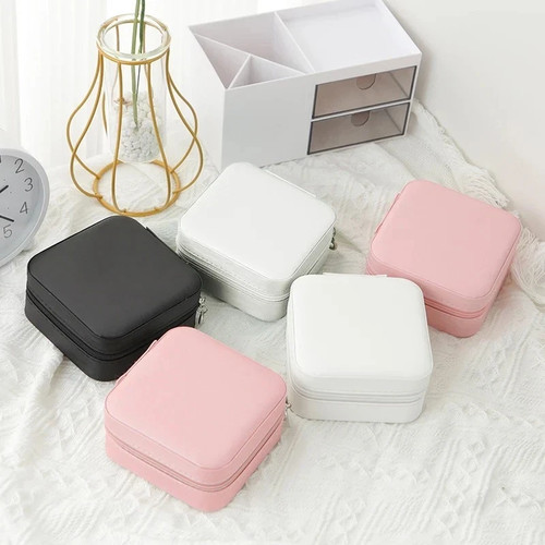 Small portable jewellery - portable,