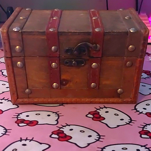 Treasure chest wooden - wooden, trinket