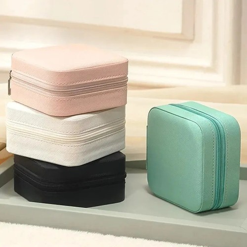 Small portable jewellery box - small,