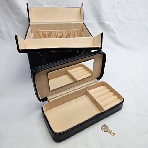 Jewellery box leather - jewellery,