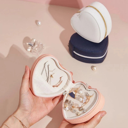 Heart shape travel jewelry box - jewelry,