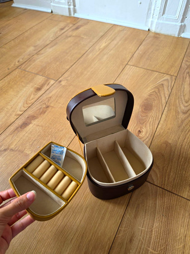 Travel faux leather jewellery - travel,