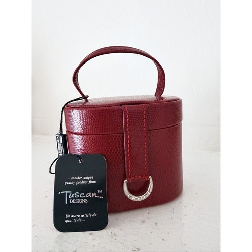 Tuscan designs red - tuscan,