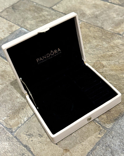 Pandora leather jewellery box - leather,