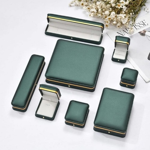 Gift box necklace jewelry - box,